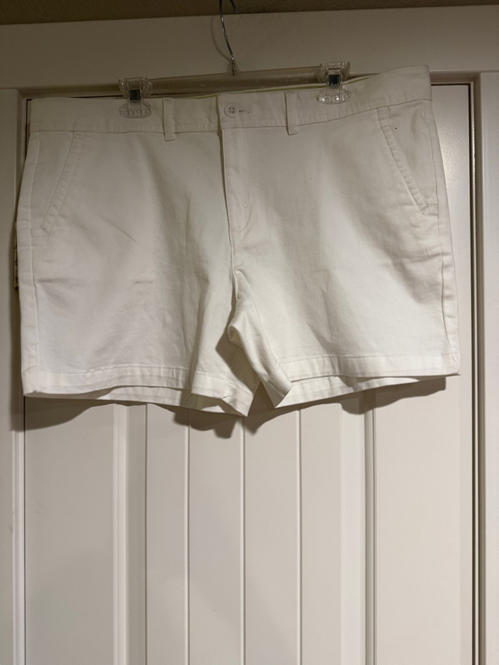 Eddie Bauer White Cotton Shorts